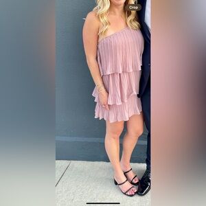 One shoulder lulus mini dress!